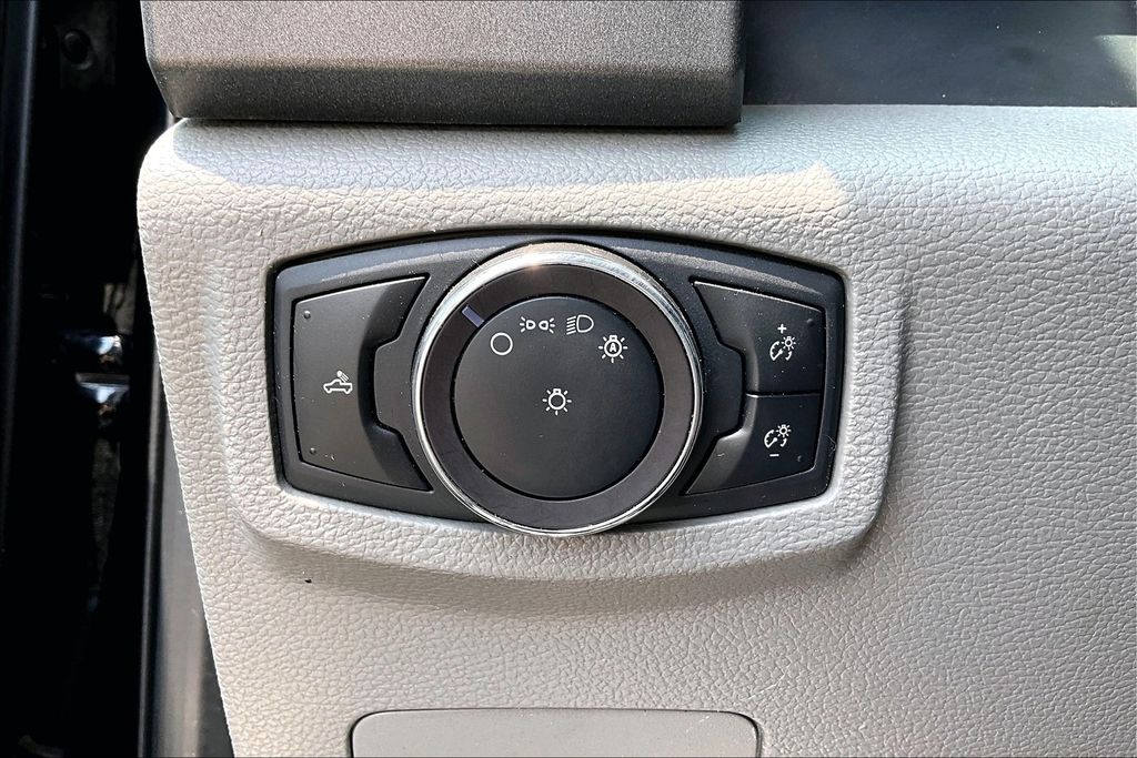 Used 2019 Ford Super Duty F-250 XL 4D Crew Cab