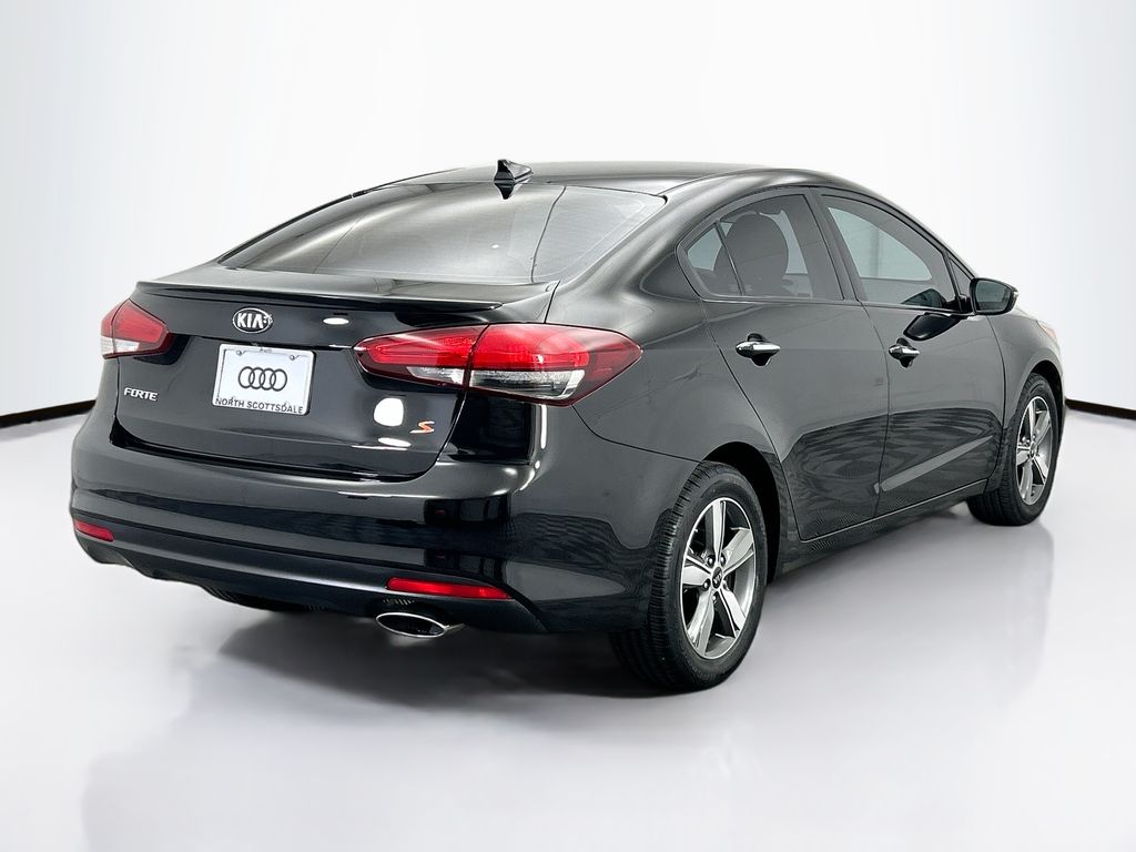 Thumbnail: 2018 Kia Forte - 5