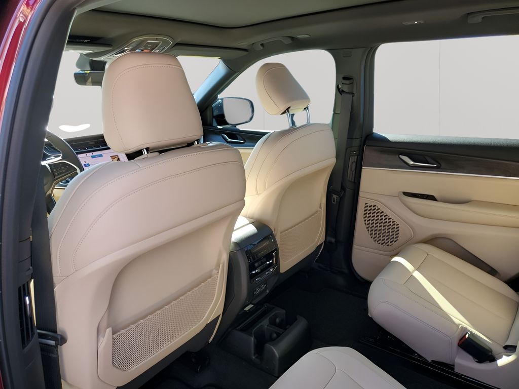 New Car 2025 Jeep Grand Cherokee L  Limited For Sale Under $40,000 In Austin, Texas