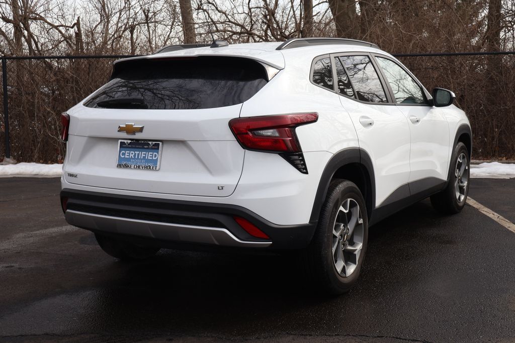 Thumbnail: 2025 Chevrolet Trax - 11