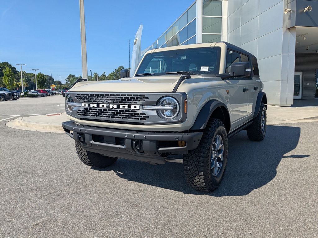 2025 Ford Bronco Badlands