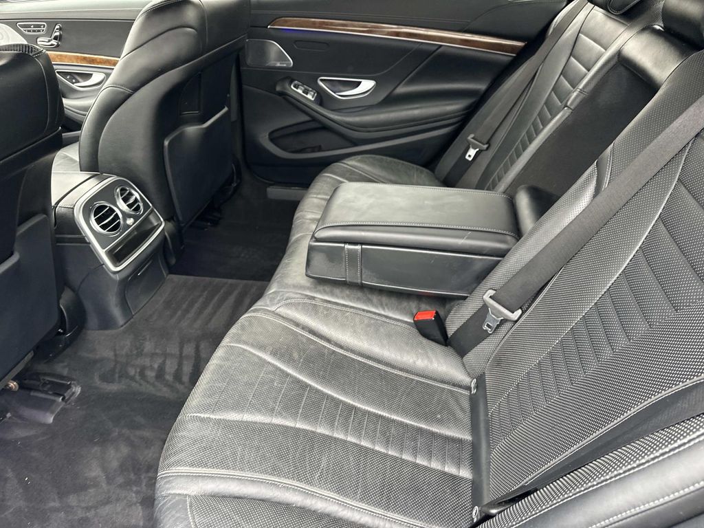 Thumbnail: 2016 Mercedes-Benz S-Class - 26