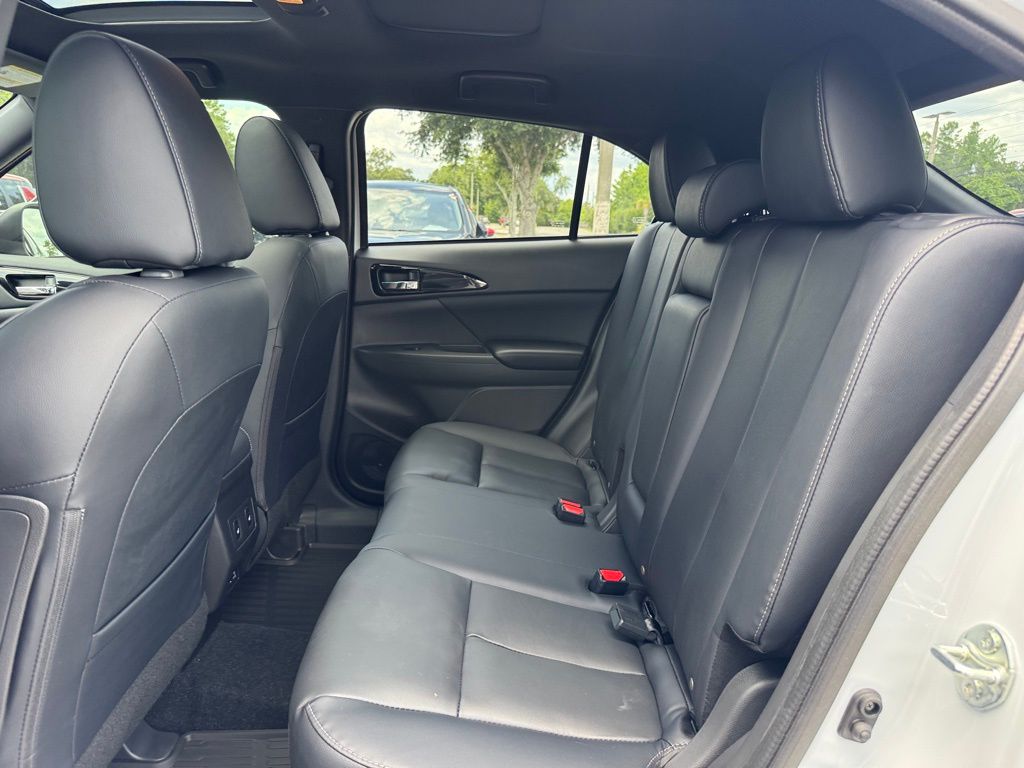2025 Mitsubishi Eclipse Cross SEL photo 13
