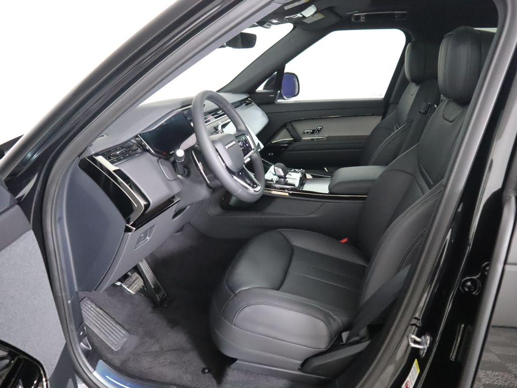 Thumbnail: 2026 Land Rover Range Rover Sport - 20