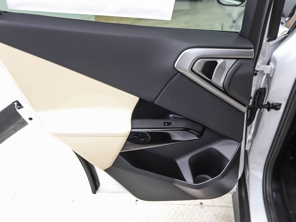 Thumbnail: 2026 BMW X3 - 19