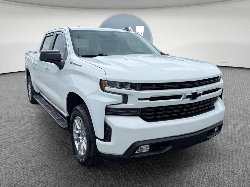 Summit White 2020 Chevrolet Silverado 1500 Pickup Truck Four-Wheel Drive 8-Speed Automatic
