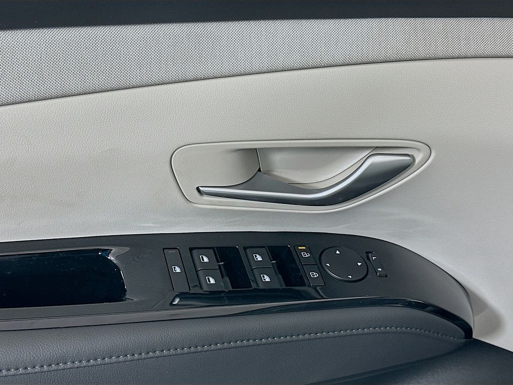 Thumbnail: 2026 Hyundai Tucson - 20