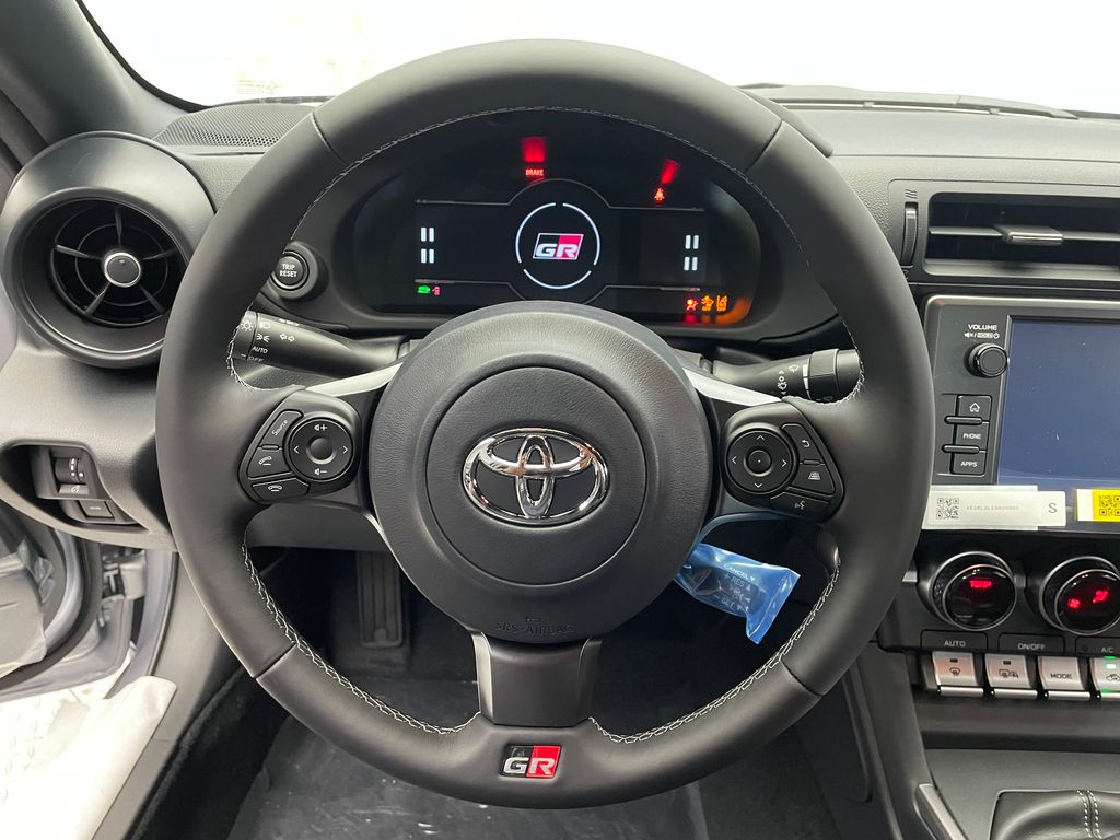 Thumbnail: 2025 Toyota GR86 - 23