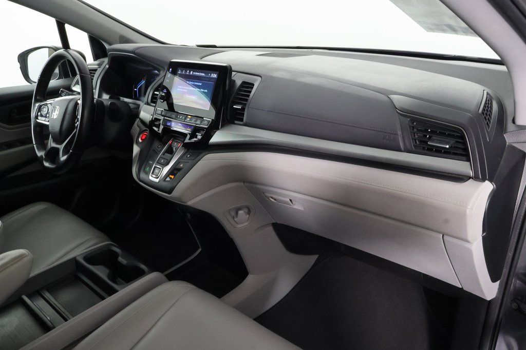 Thumbnail: 2018 Honda Odyssey - 9