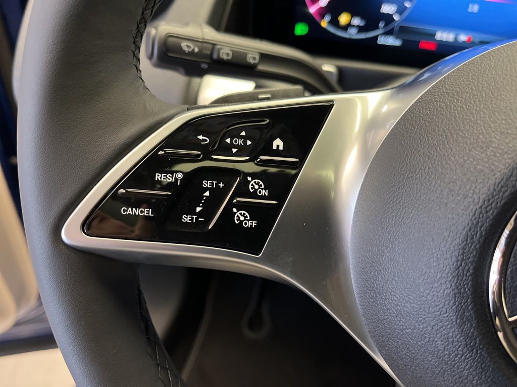 Thumbnail: 2026 Mercedes-Benz GLB - 15