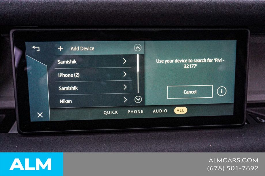 Used 2023 Gray Land Rover X-Dynamic SE image 38