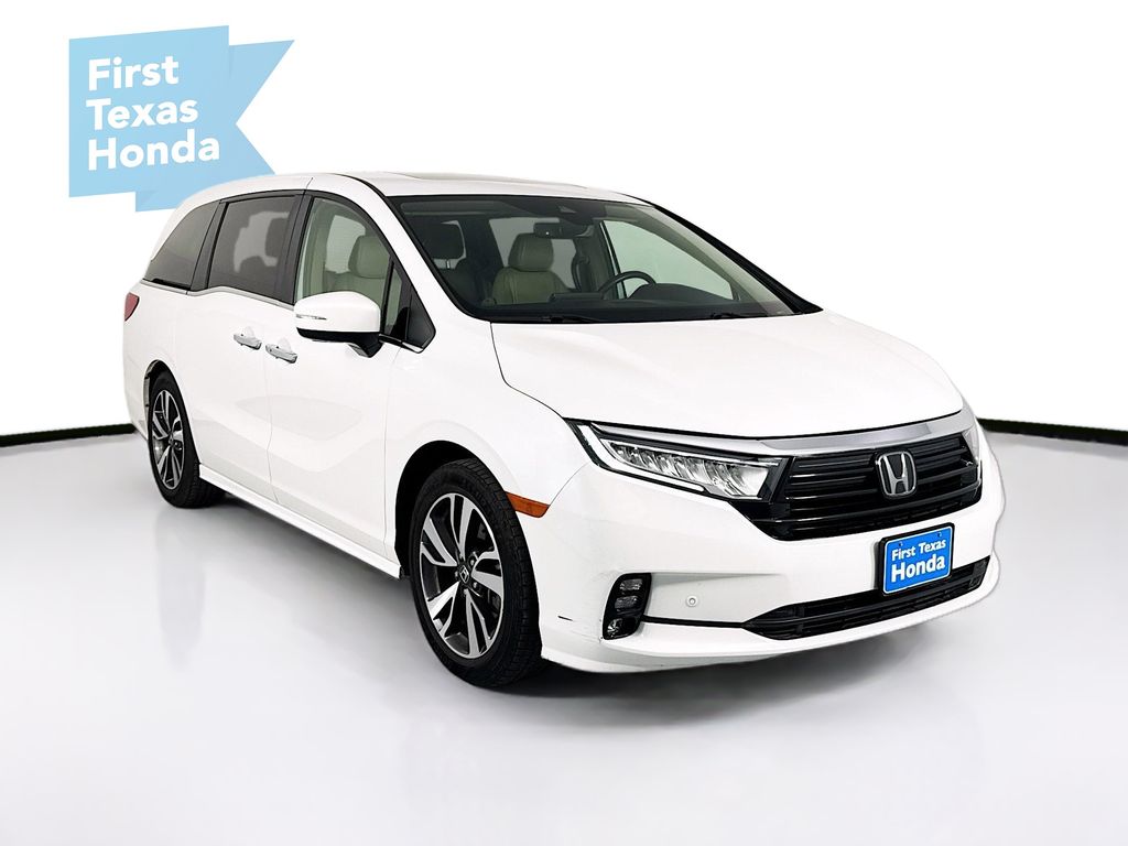 Used Car 2021 Honda Odyssey  Touring For Sale Under $30,000 In Austin, Texas