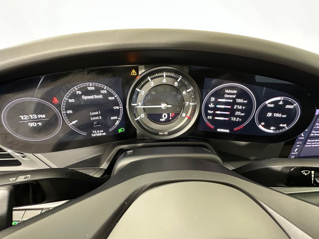 Thumbnail: 2020 Porsche 911 - 23