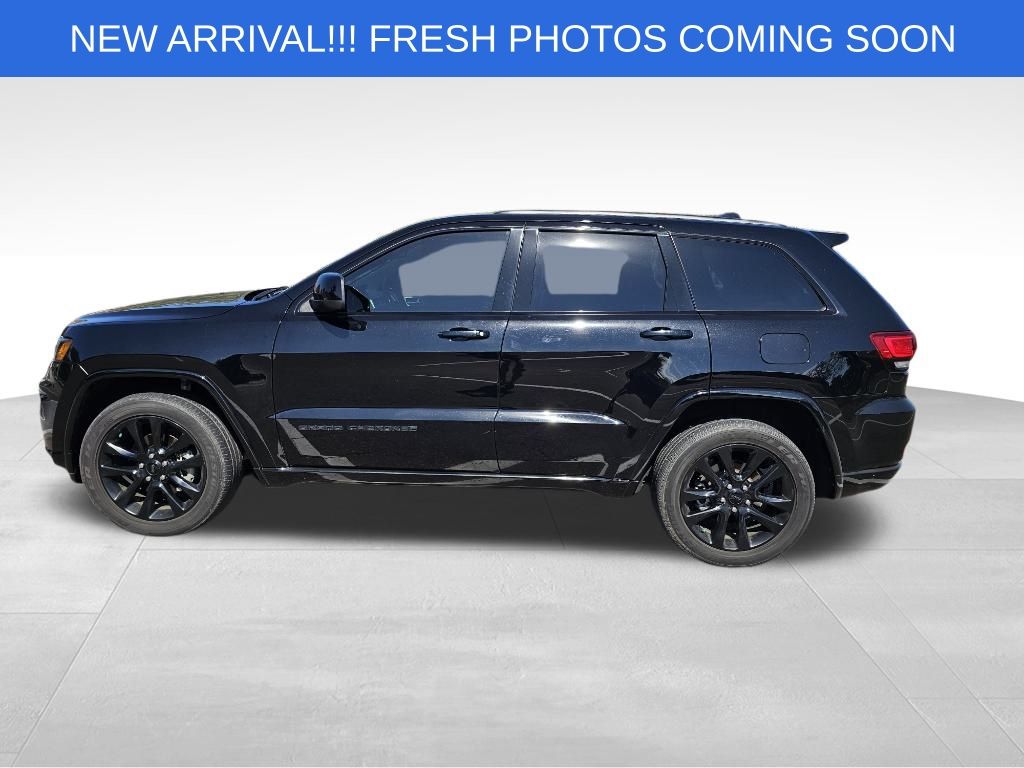 2018 Jeep Grand Cherokee Altitude 3