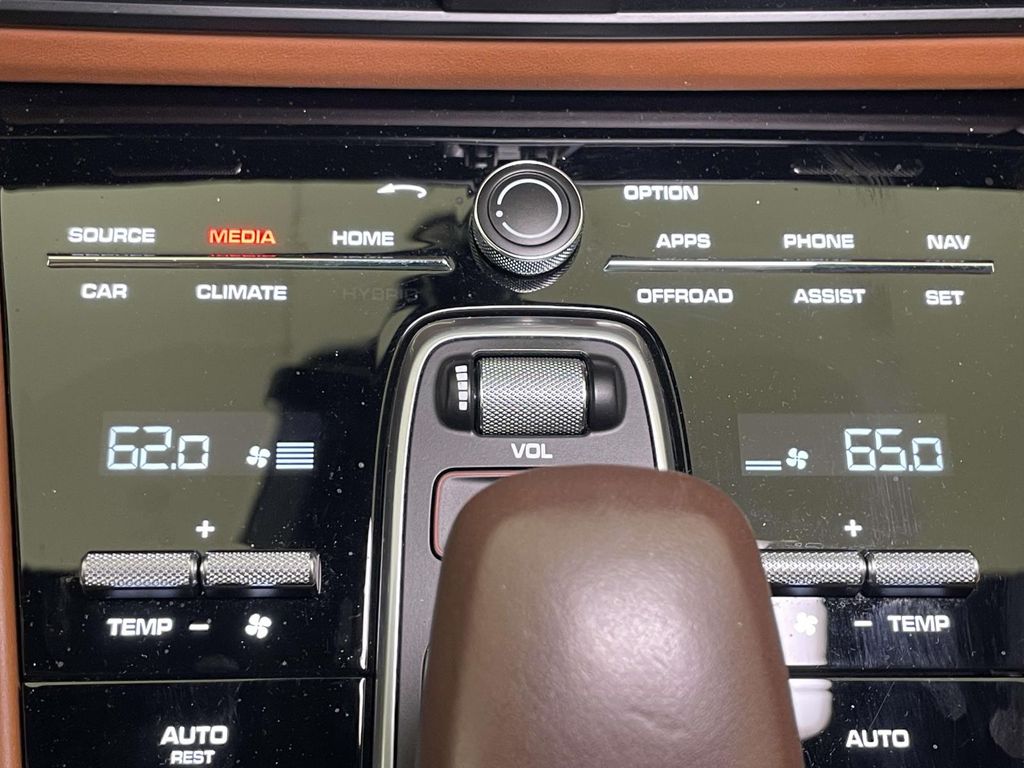 2023 Porsche Cayenne S Platinum Edition White at Audi Porsche Sewickley