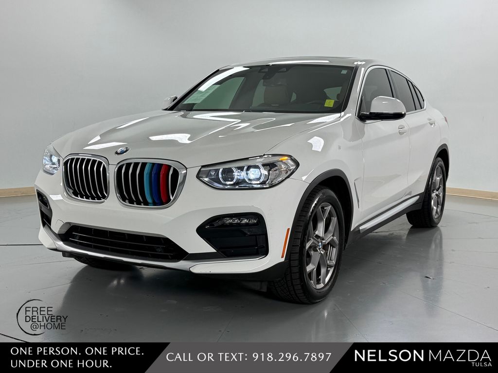 2021 BMW X4 xDrive30i's photo