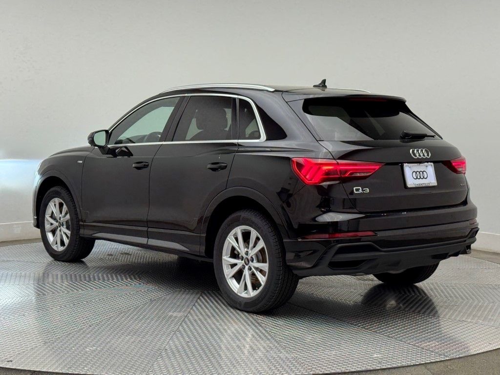 2024 Audi Q3 Premium 8