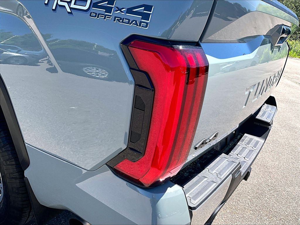 2023 Toyota Tundra — photo 32