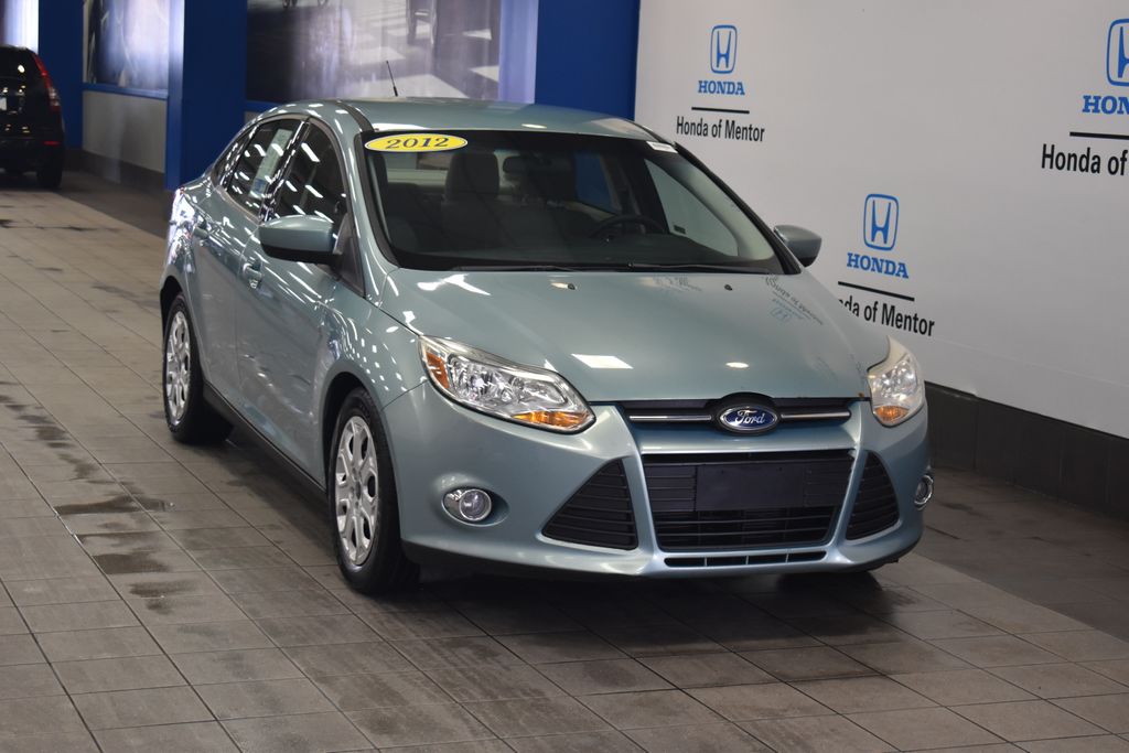 2012 Ford Focus SE 8