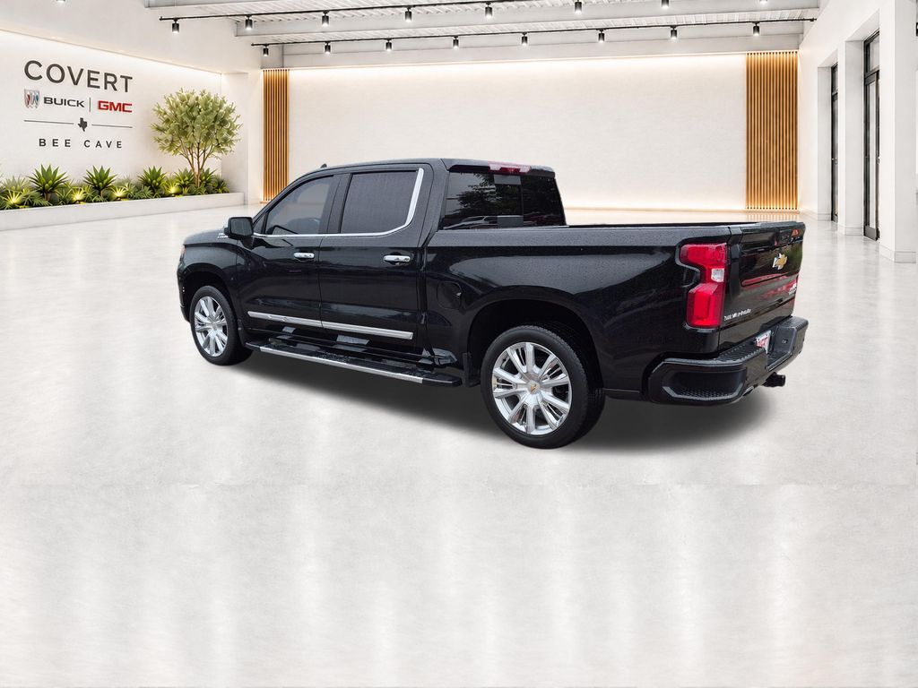 Used 2024 Black Chevrolet High Country image 10