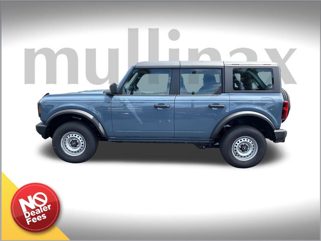 2025 Ford Bronco Base photo 2