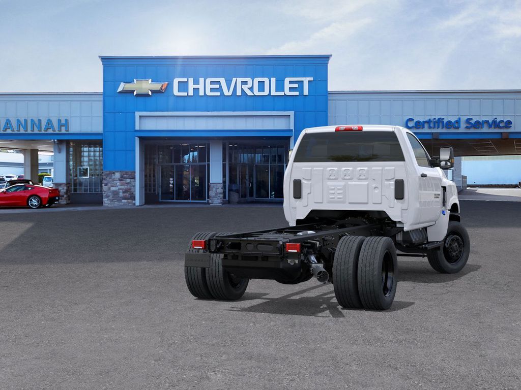 2025 Chevrolet Silverado 5500HD 