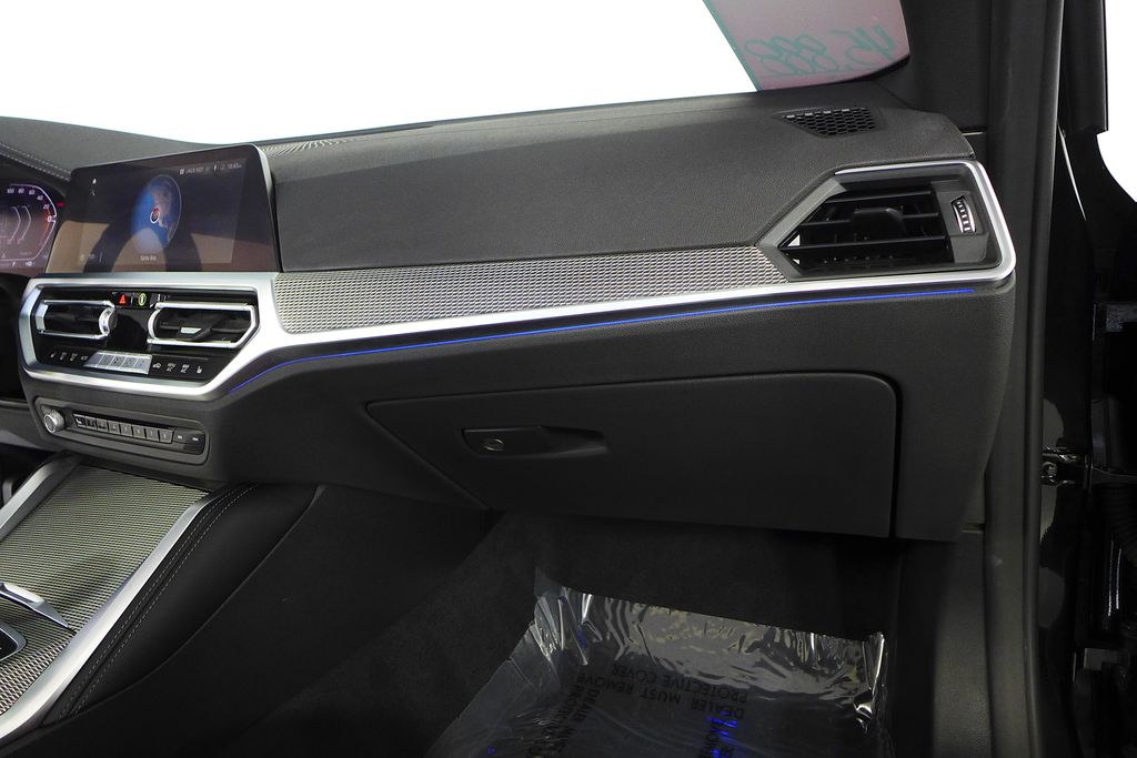 Thumbnail: 2023 BMW 4 Series - 18