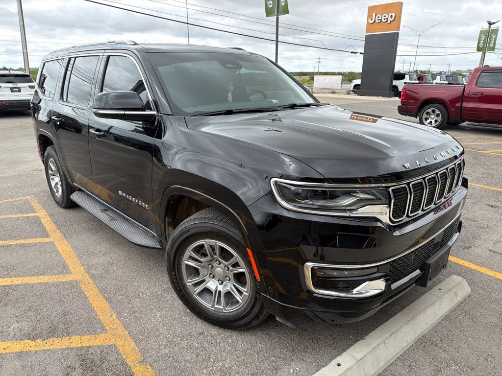 2024 Jeep Wagoneer Base