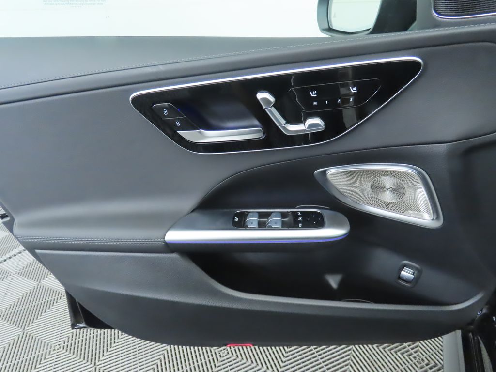 Thumbnail: 2025 Mercedes-Benz C-Class - 26