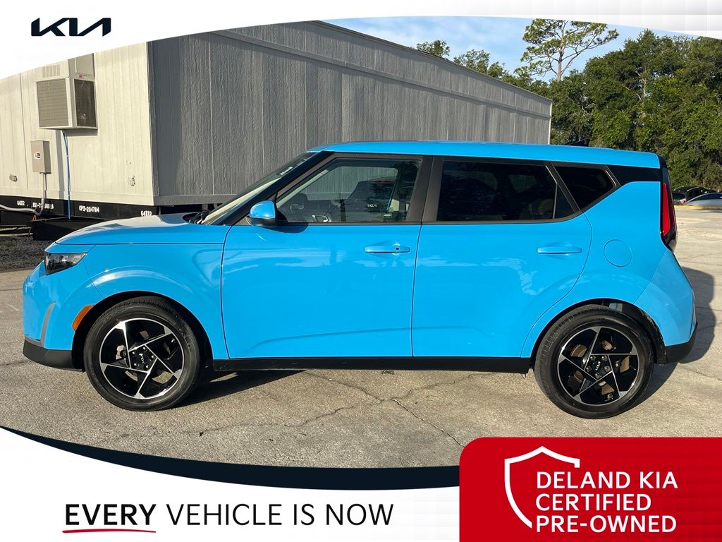 2023 Kia Soul EX - Photo 9