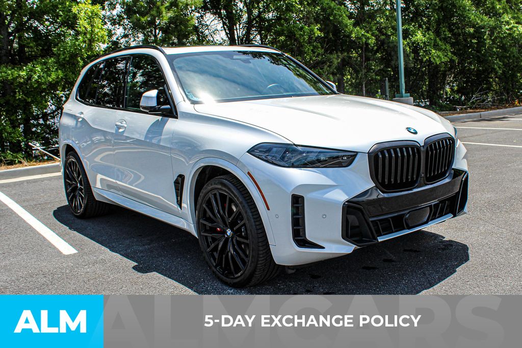 Used 2024 White BMW xDrive40i image 4