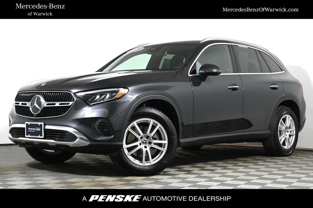 2025 Mercedes-Benz GLC 300 -
                Warwick, RI