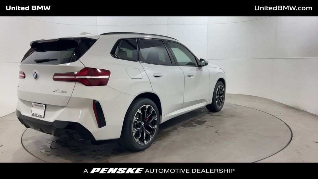 Thumbnail: 2025 BMW X3 - 8