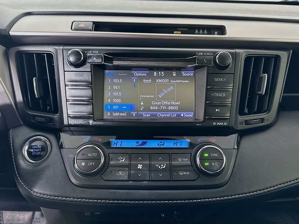 Thumbnail: 2018 Toyota RAV4 - 14