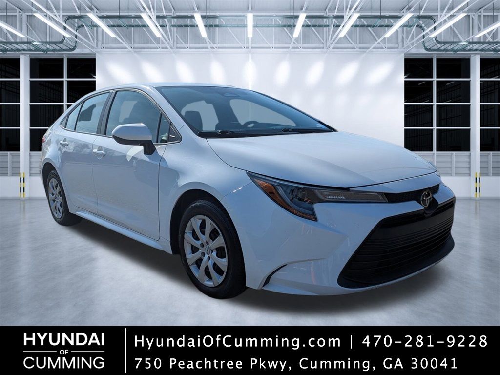 2024 Toyota Corolla LE FWD