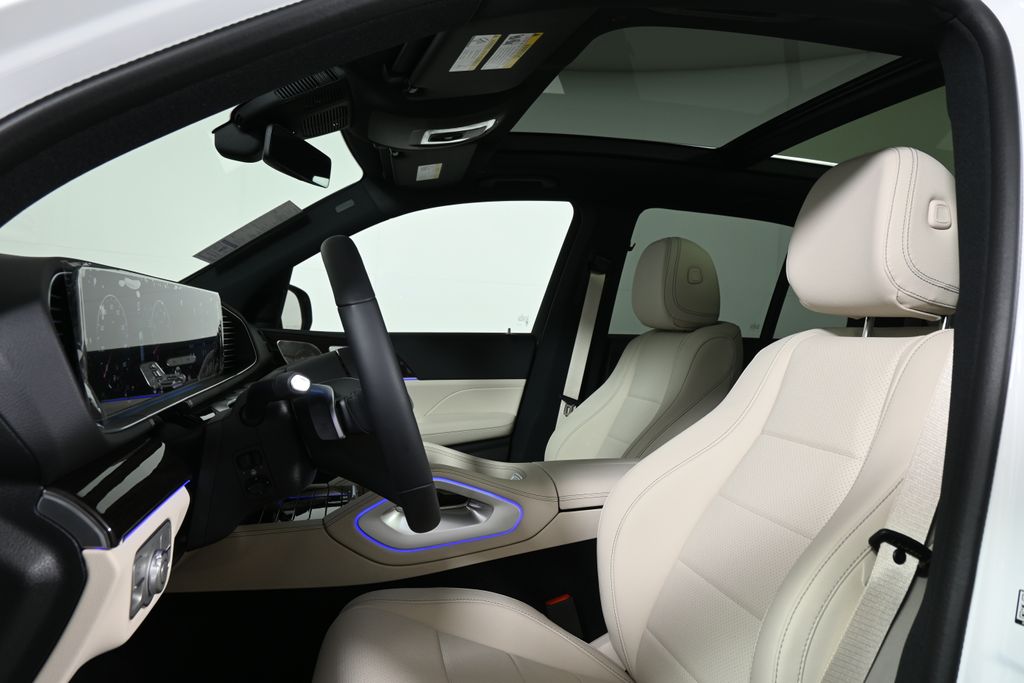 Thumbnail: 2026 Mercedes-Benz GLE - 12