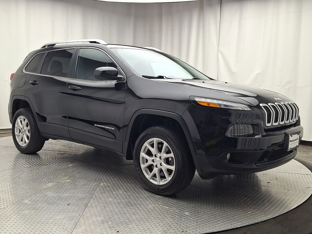 Thumbnail: 2015 Jeep Cherokee - 2