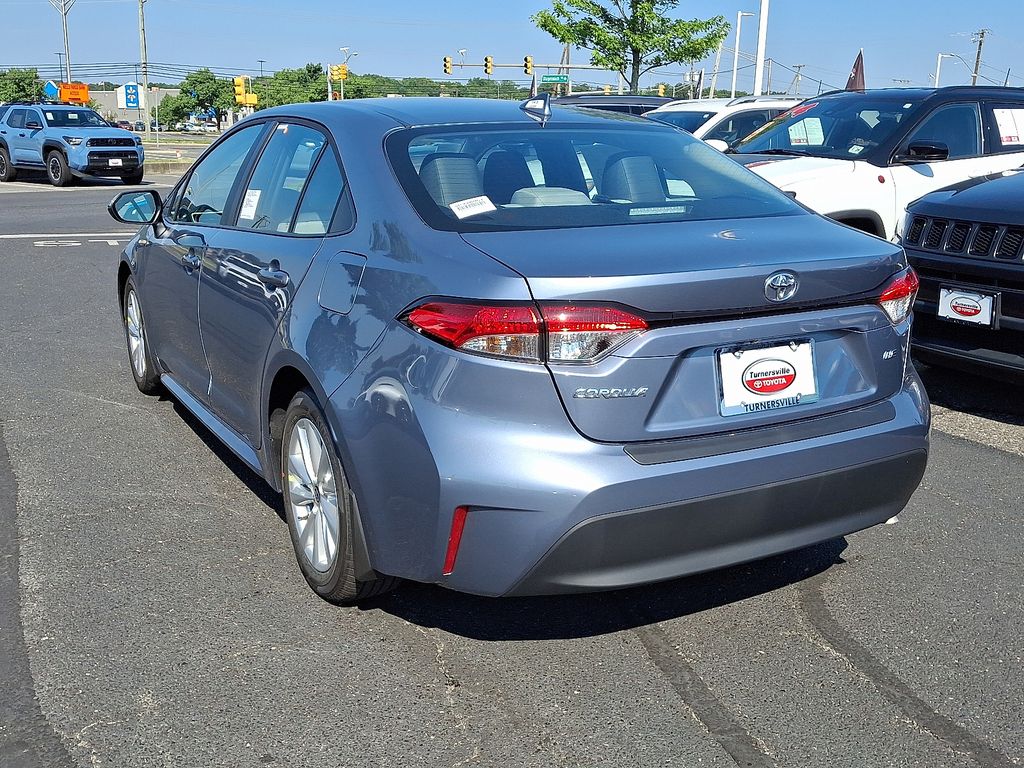 Thumbnail: 2025 Toyota Corolla - 3