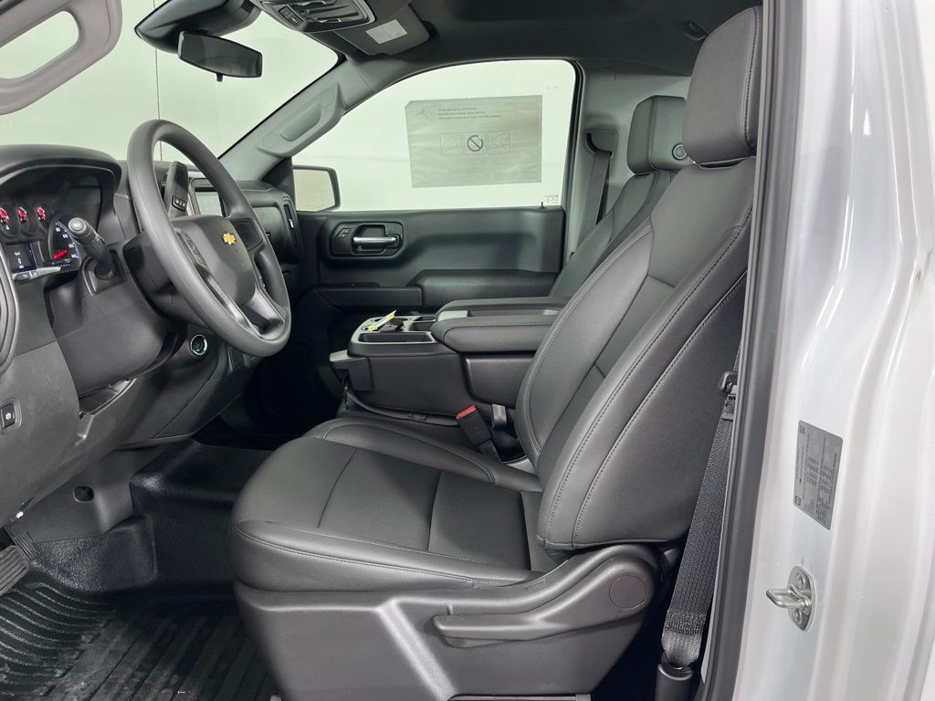Thumbnail: 2026 Chevrolet Silverado 1500 - 15