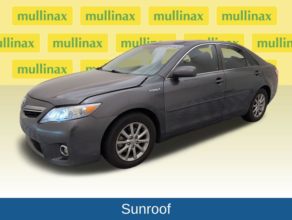Used 2011 Gray Toyota Base image 13