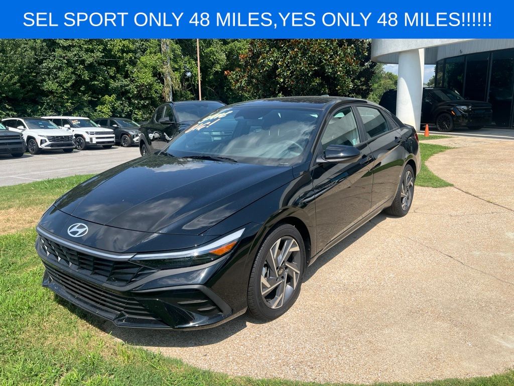 2025 Hyundai Elantra 