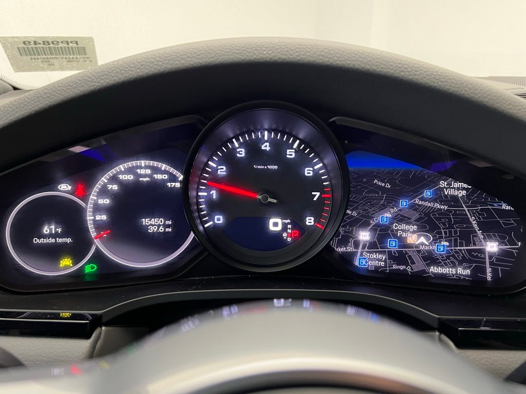 Thumbnail: 2023 Porsche Cayenne - 10