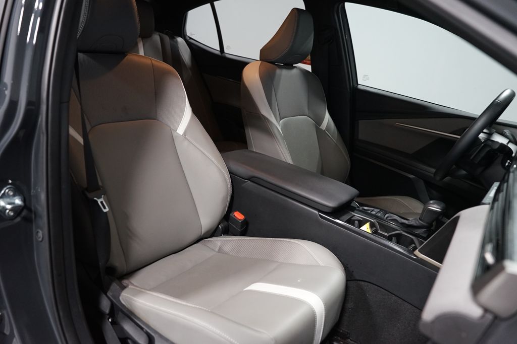 Thumbnail: 2025 Toyota Camry - 29