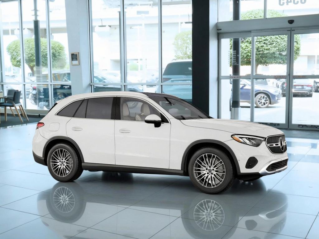 Thumbnail: 2026 Mercedes-Benz GLC - 13