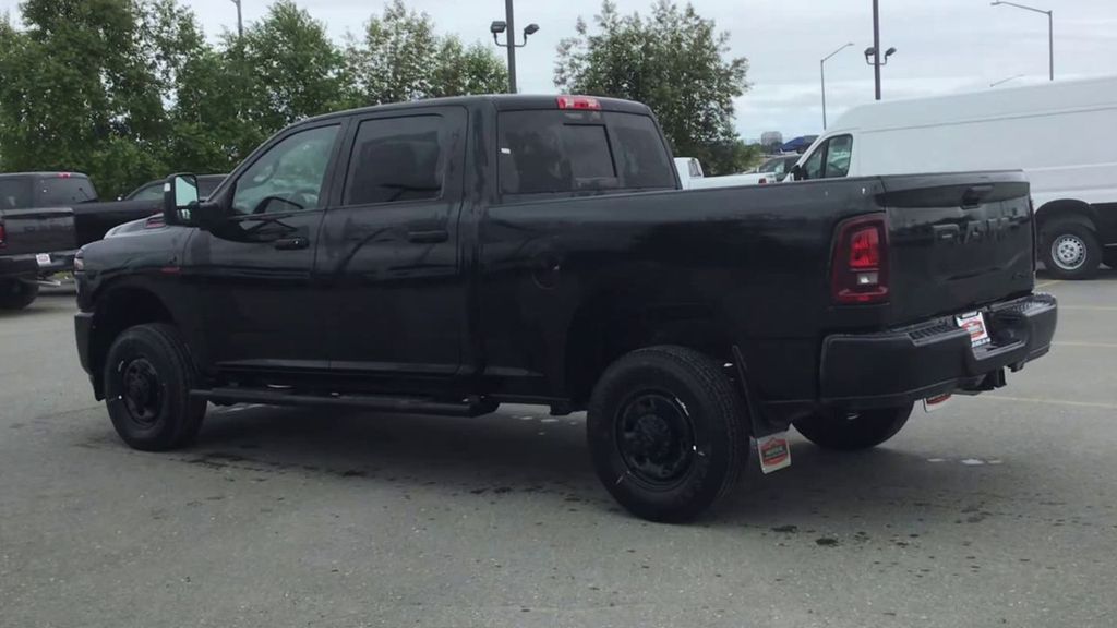 2025 RAM 2500 Tradesman - Photo 6