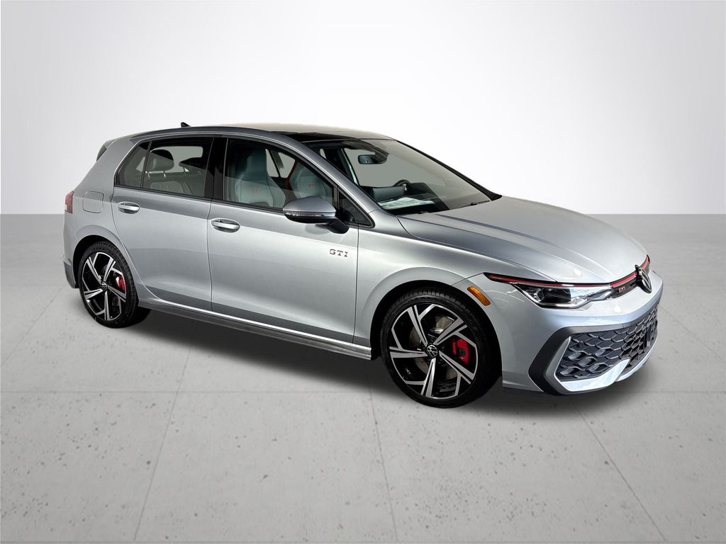 2025 Volkswagen Golf GTI SE photo 4