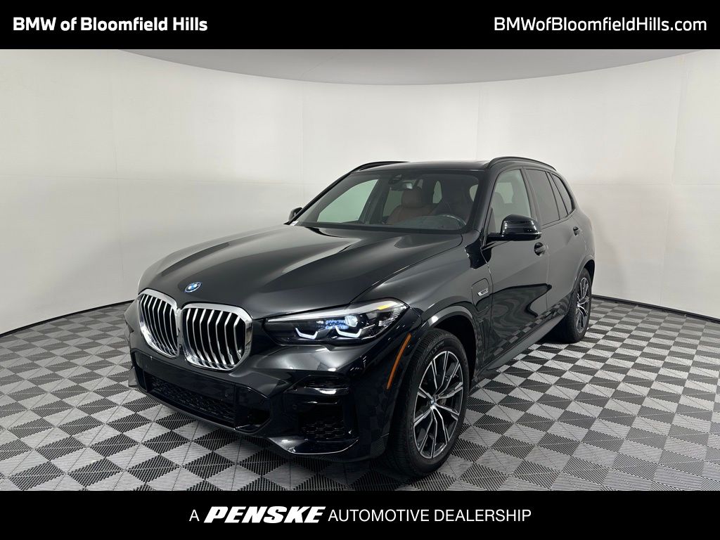 Thumbnail: 2023 BMW X5 - 1