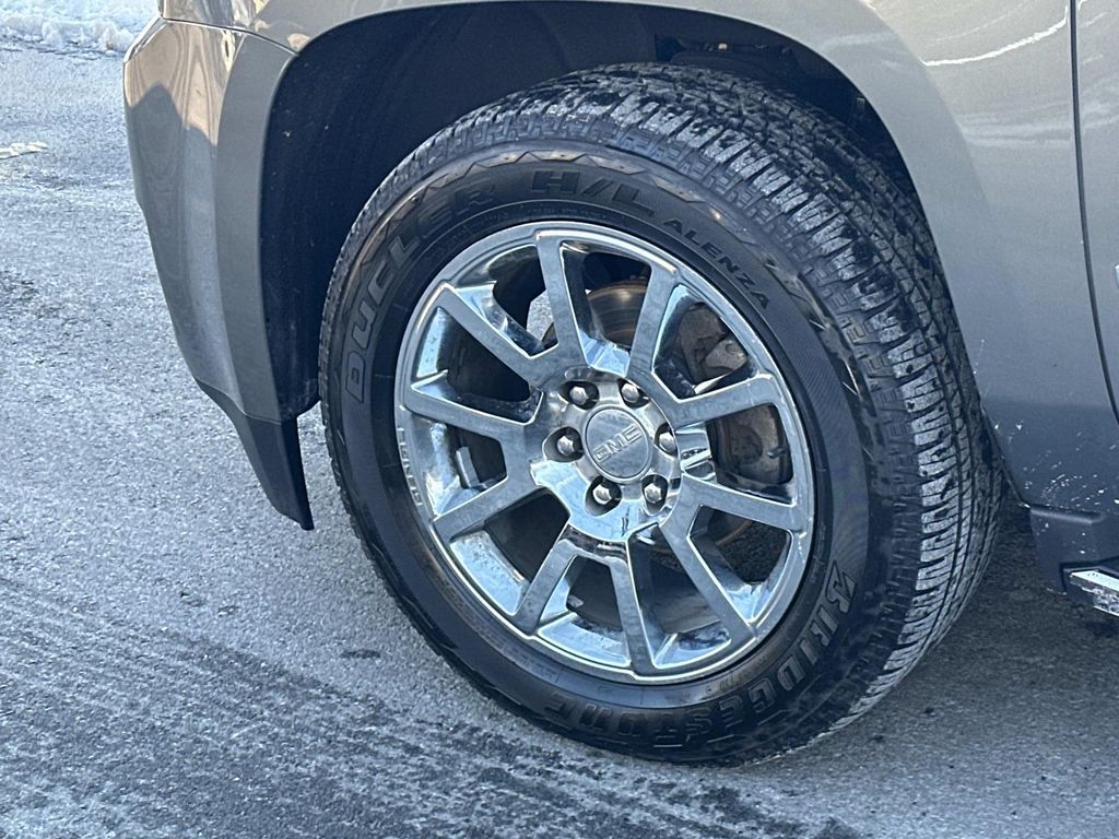 Thumbnail: 2017 GMC Yukon - 15