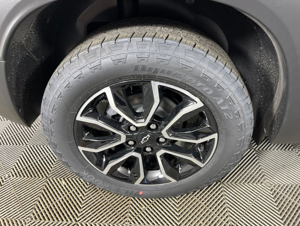 Thumbnail: 2026 Chevrolet TrailBlazer - 15