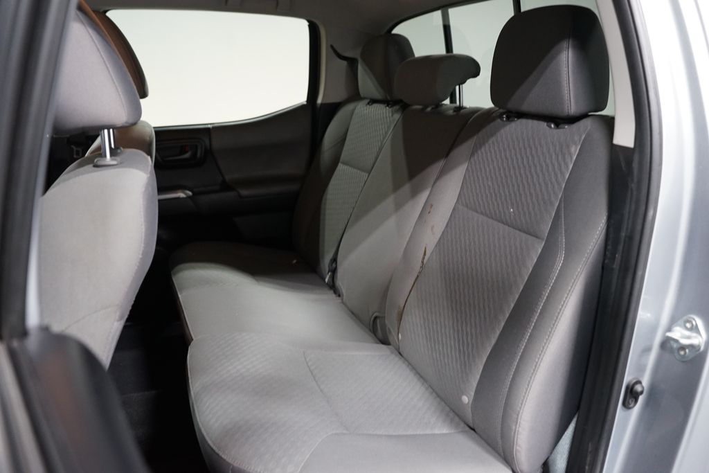 Thumbnail: 2021 Toyota Tacoma - 26